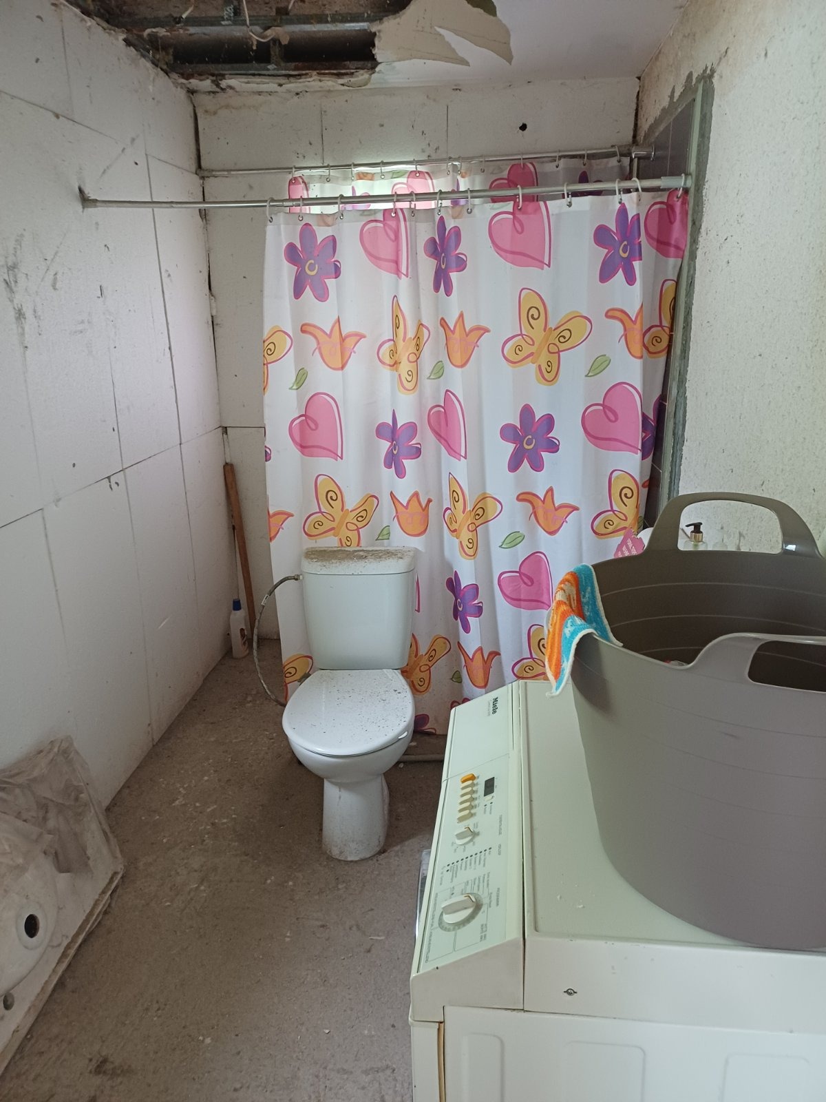 Продава КЪЩА, с. Осоица, област София област, снимка 11 - Къщи - 56254386