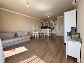 1 slaapkamer k.k. Zlatni pjasatsi, Varna 3