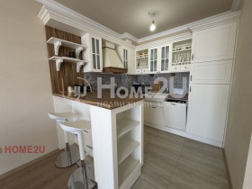 1 slaapkamer k.k. Zlatni pjasatsi, Varna 4