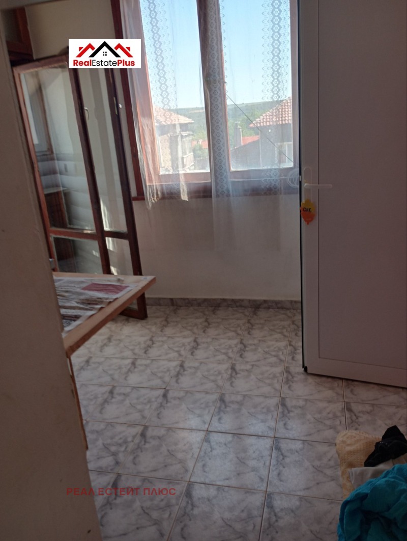 Продаја  1 спаваћа соба Плевен , Сторгозија , 73 м2 | 38911295
