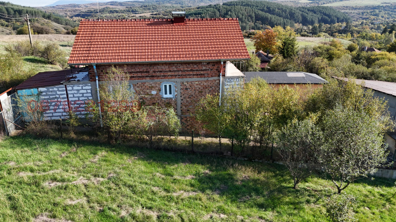 Продава КЪЩА, с. Златуша, област София област, снимка 17 - Къщи - 53200279