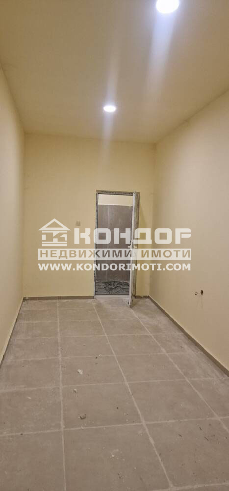 Продава  Магазин град Пловдив , Кършияка , 380 кв.м | 77655656 - изображение [5]