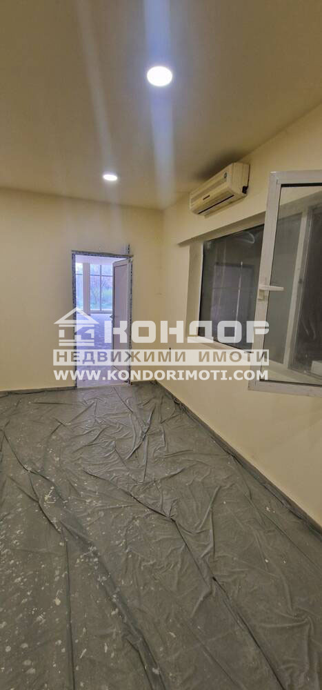 Продава  Магазин град Пловдив , Кършияка , 380 кв.м | 77655656 - изображение [4]