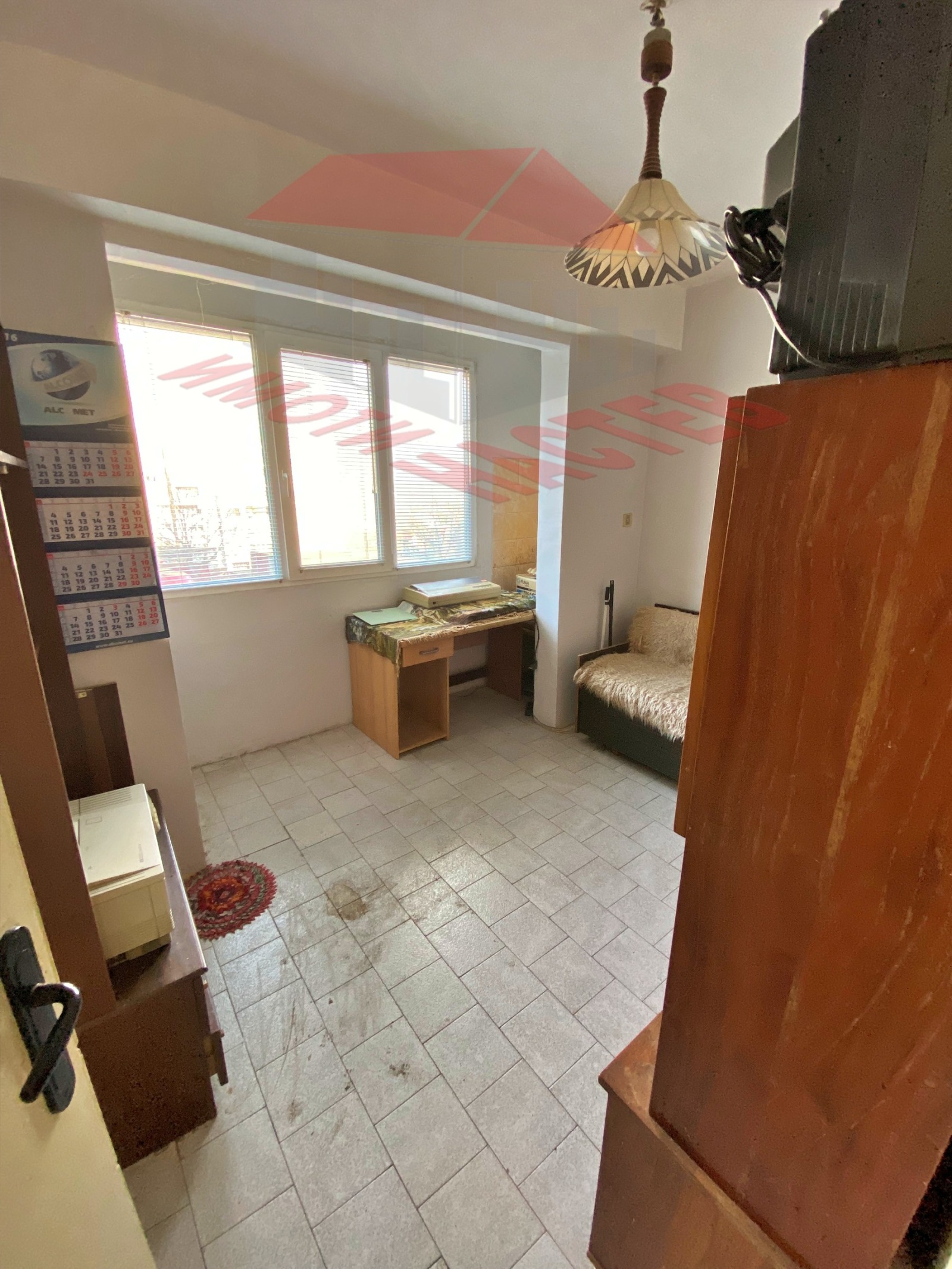 Продава 2-СТАЕН, гр. Шумен, Еверест, снимка 2 - Апартаменти - 51902071