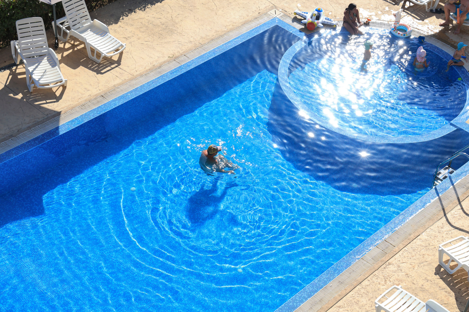 Продава 3-СТАЕН, гр. Бяла, област Варна, снимка 3 - Апартаменти - 53602934