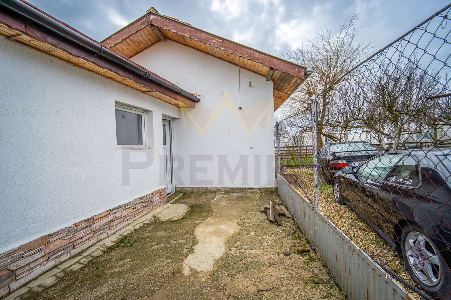 Продава КЪЩА, с. Безводица, област Добрич, снимка 11 - Къщи - 54363238