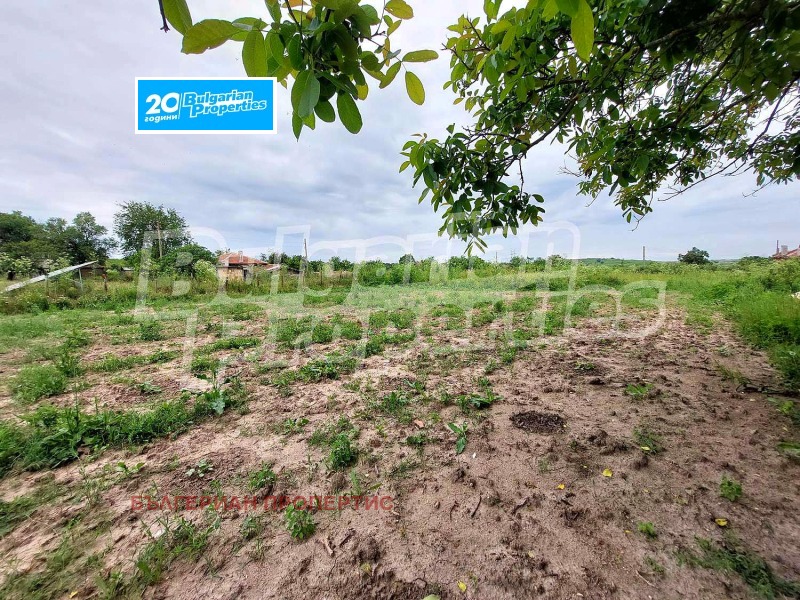 Продава ПАРЦЕЛ в област Ямбол, с. Трънково - 3250 кв.м / 9 500 € » 18 580.39 лв., БЪЛГЕРИАН ПРОПЕРТИС