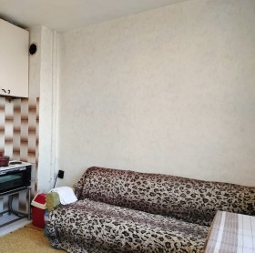 1 chambre Kazanski, Stara Zagora 3