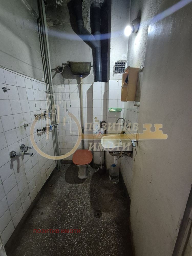 Продава 2-СТАЕН, гр. София, Център, снимка 7 - Апартаменти - 54192033