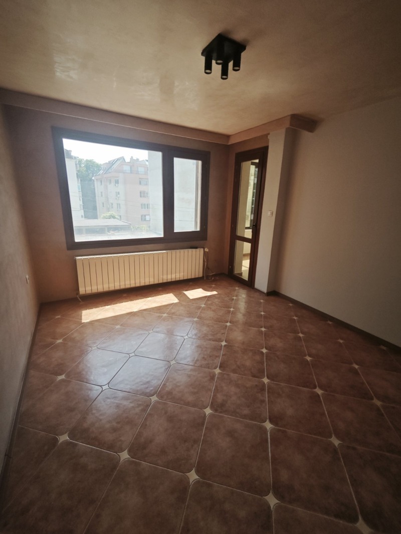 Na sprzedaż  2 sypialnie Plewen , Idealen centar , 84 mkw | 17522419 - obraz [8]