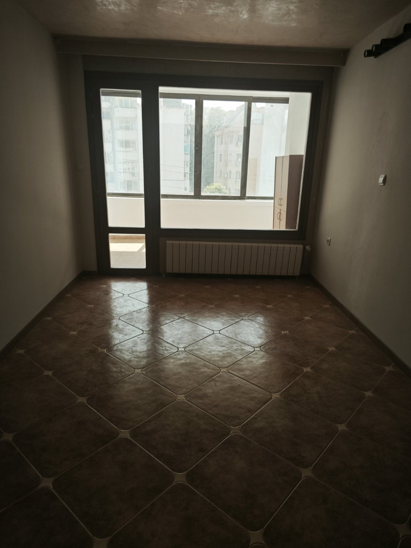 Na sprzedaż  2 sypialnie Plewen , Idealen centar , 84 mkw | 17522419 - obraz [2]