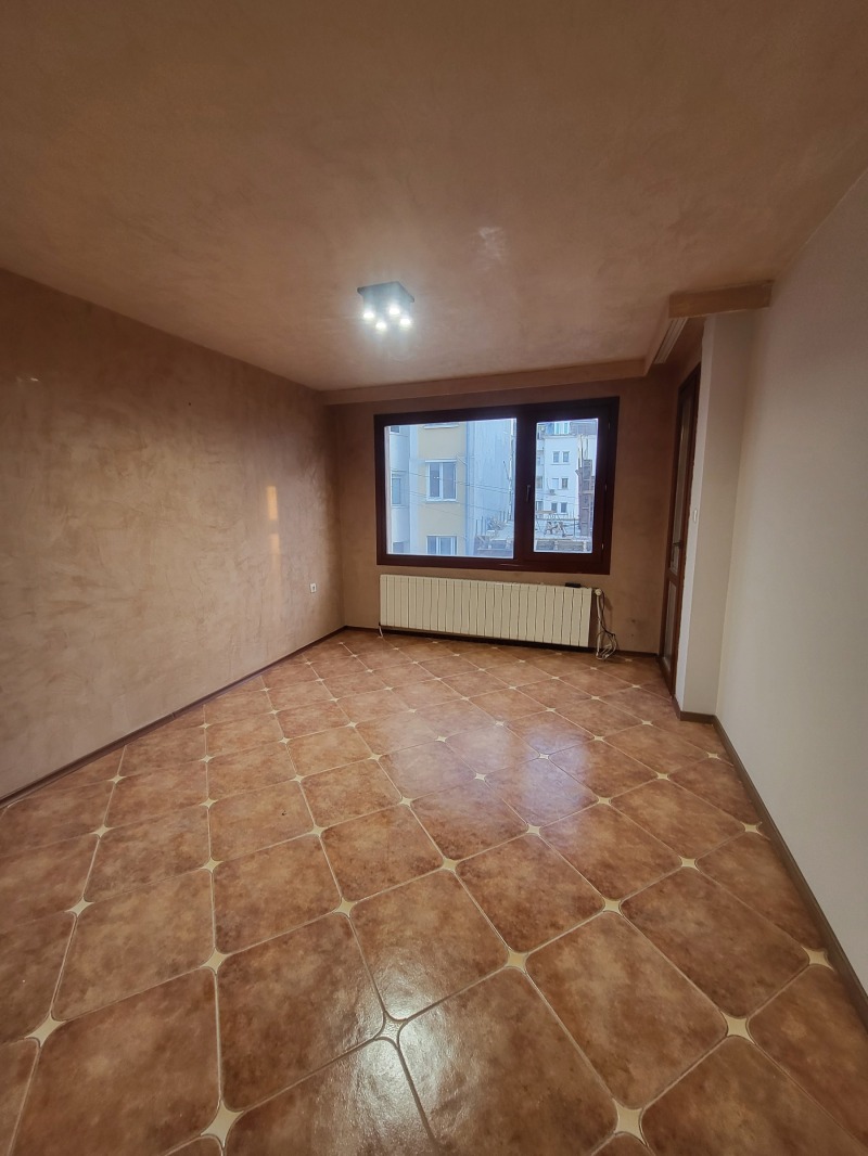 Na sprzedaż  2 sypialnie Plewen , Idealen centar , 84 mkw | 17522419 - obraz [15]