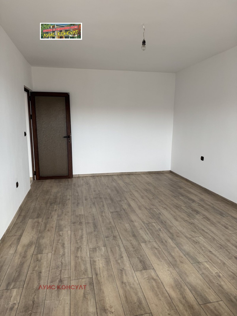 Продава  3-стаен град Монтана , Изгрев , 105 кв.м | 70804404 - изображение [12]