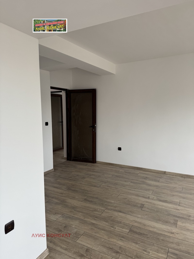 Продава  3-стаен град Монтана , Изгрев , 105 кв.м | 70804404 - изображение [4]