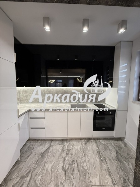 Продава 3-СТАЕН, гр. Пловдив, Остромила, снимка 3 - Апартаменти - 52811282