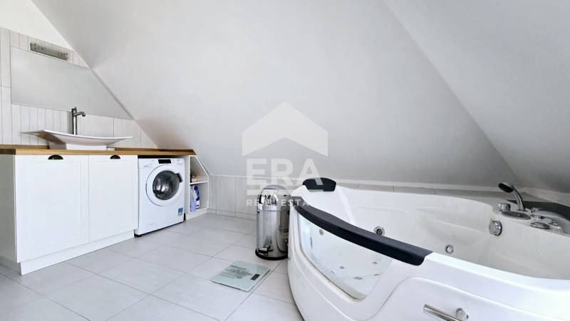 Продава  4-стаен град София , Лозенец , 215 кв.м | 32018290 - изображение [17]