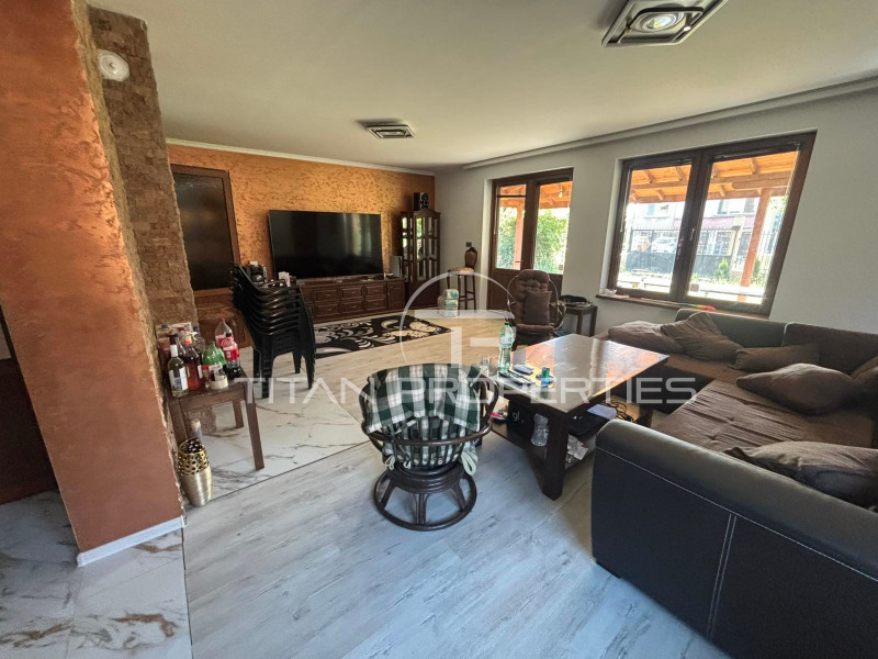 Eladó  Ház Plovdiv , Proslav , 370 négyzetméter | 15970437 - kép [5]