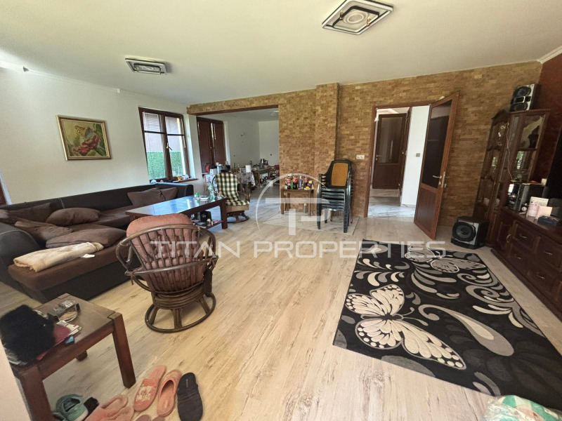 Eladó  Ház Plovdiv , Proslav , 370 négyzetméter | 15970437 - kép [8]