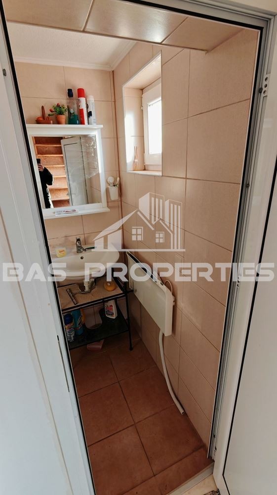 Продава КЪЩА, с. Туден, област София област, снимка 5 - Къщи - 53147109