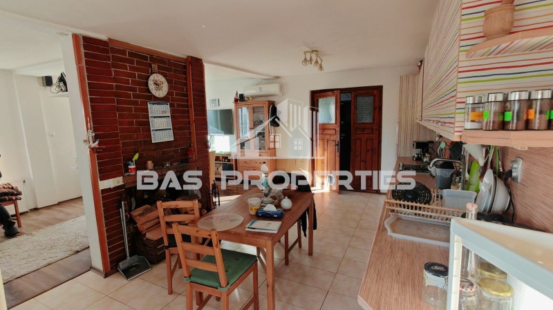 Продава КЪЩА, с. Туден, област София област, снимка 3 - Къщи - 53147109