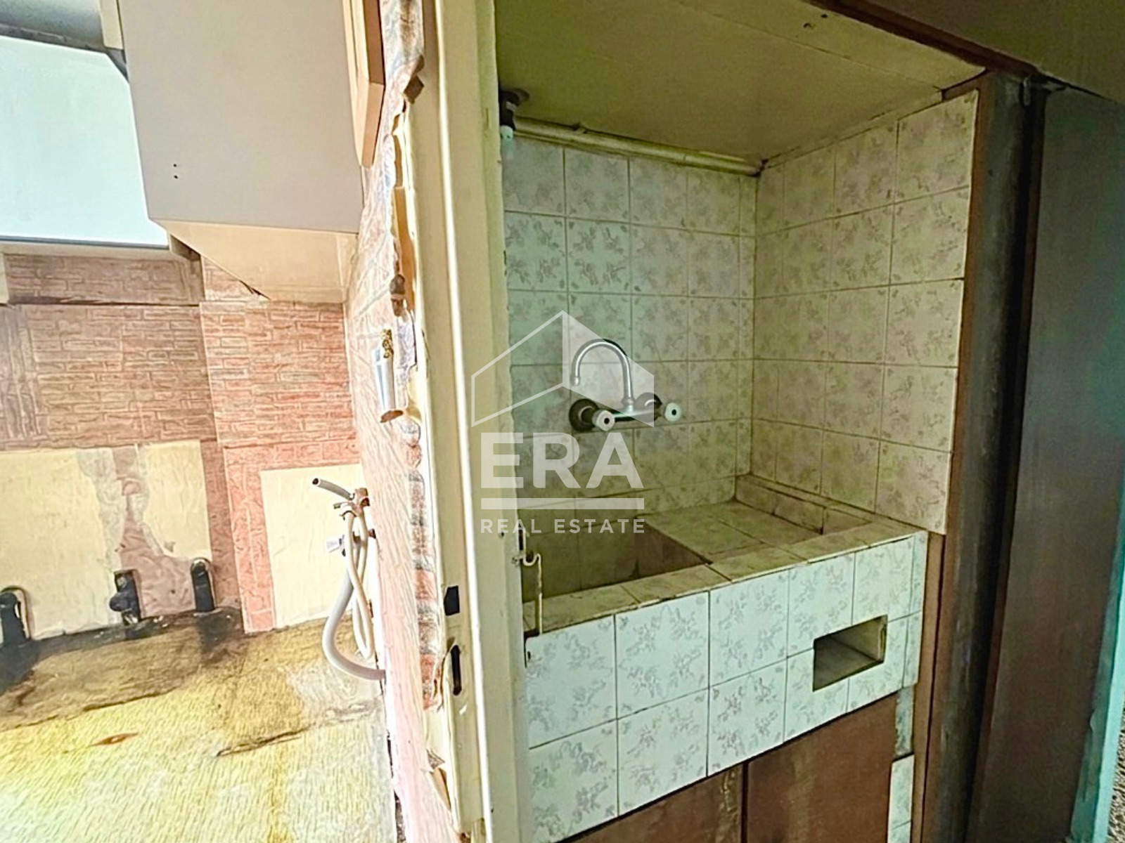 Продава 1-СТАЕН, гр. Русе, Родина 2, снимка 9 - Апартаменти - 54751138
