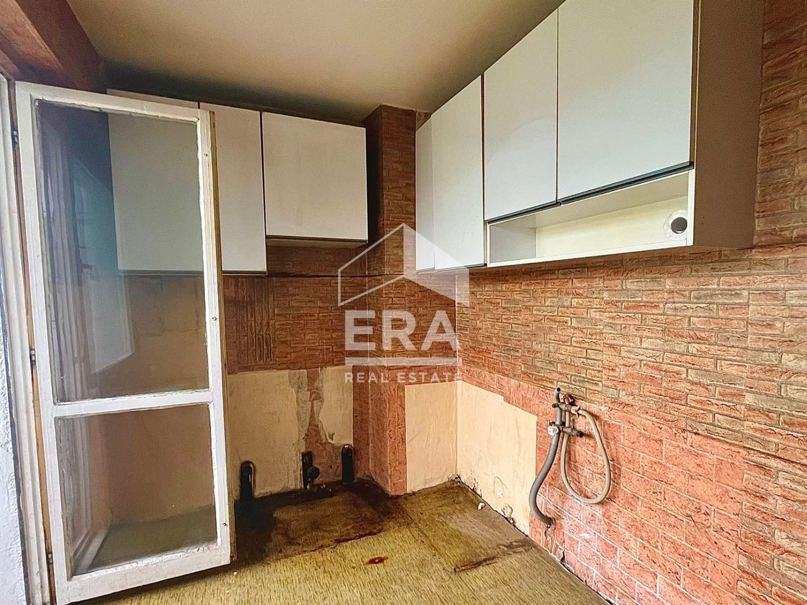 Продава 1-СТАЕН, гр. Русе, Родина 2, снимка 6 - Апартаменти - 54751138