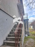 Продава КЪЩА, град София, Модерно предградие • 300000 € • 79972289 — Holmes.bg