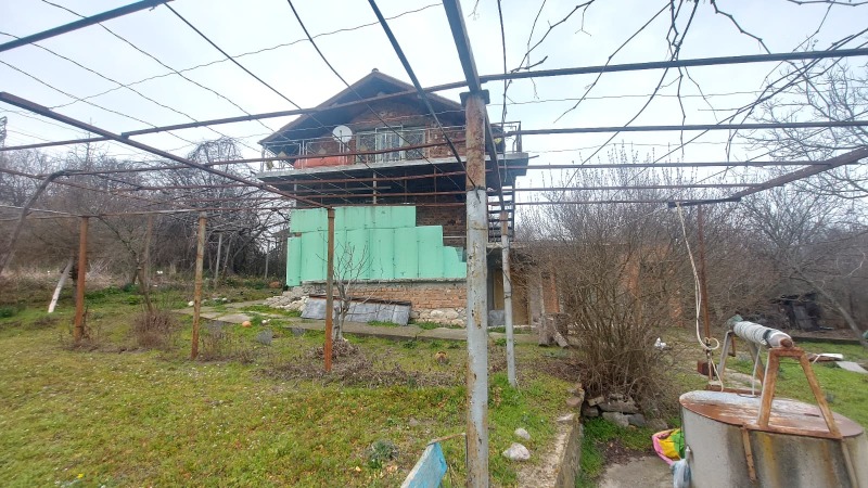 Продава ВИЛА в град Хасково, Промишлена зона - Изток - 36 кв.м / 62 000 € » 121 261.46 лв., ИМОТИ-МИРА