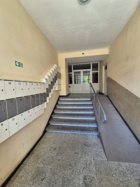 ������� 3-����� | Imot.bg � ����� ������ 12