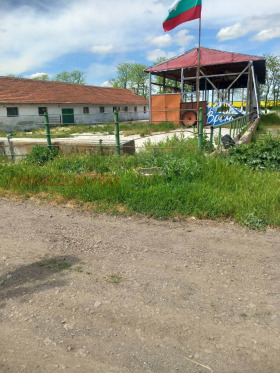 Grund Livada, region Burgas 3