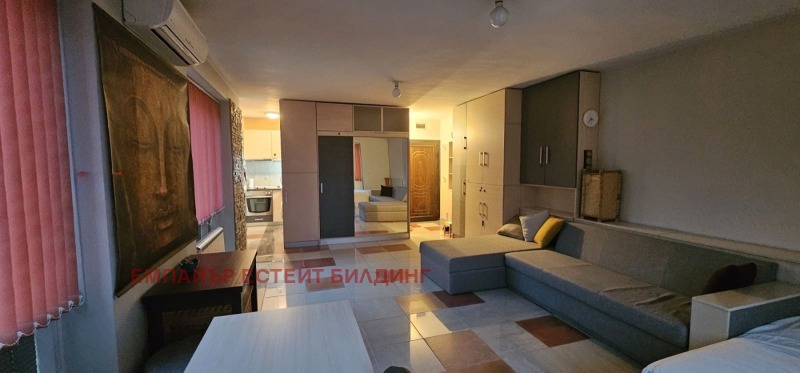 Продава 1-СТАЕН, гр. София, Дървеница