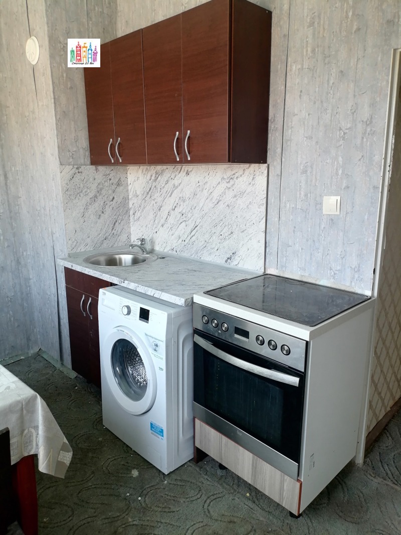 Продава  2-стаен град Перник , Мошино , 70 кв.м | 31112807 - изображение [5]