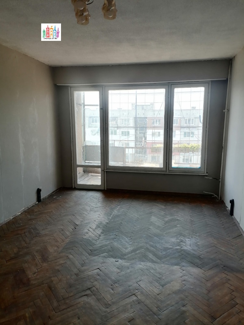 Продава  2-стаен град Перник , Мошино , 70 кв.м | 31112807 - изображение [12]