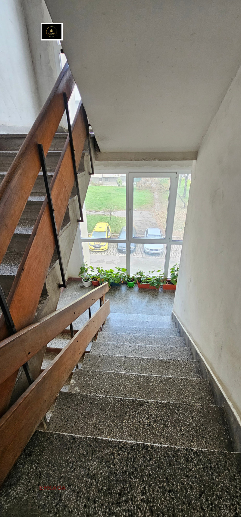 Продава 3-СТАЕН, гр. София, Света Троица