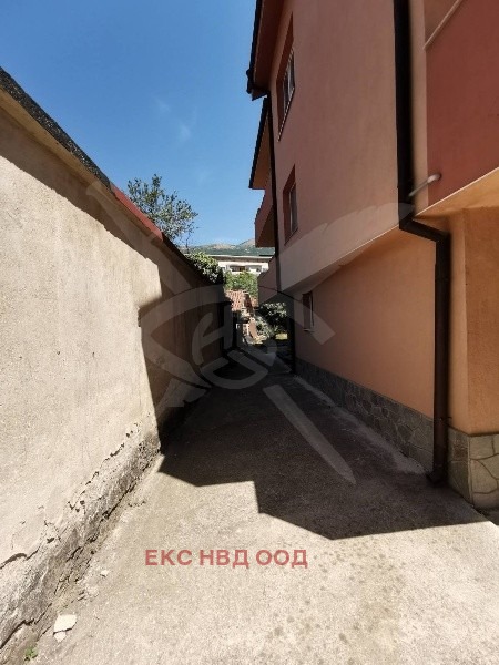 Продается  2 спальни область Пловдив , Карлово , 131 кв.м | 94909657 - изображение [10]