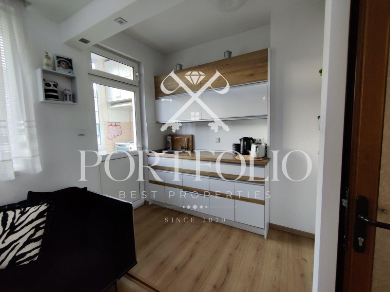 Продава 3-СТАЕН, гр. Бургас, Възраждане, снимка 12 - Апартаменти - 53230623