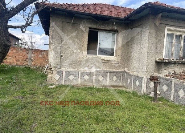 Продава КЪЩА, с. Цалапица, област Пловдив