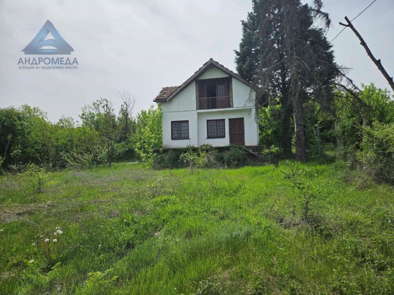 Продава ВИЛА, гр. Плевен, м-т Кожухарска чешма, снимка 2 - Вили - 53364926