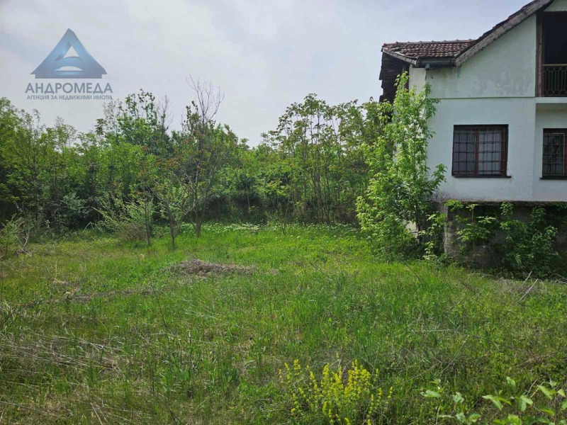 Продава ВИЛА, гр. Плевен, м-т Кожухарска чешма, снимка 3 - Вили - 53364926