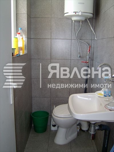 Продава МАГАЗИН, гр. Благоевград, Широк център, снимка 4 - Магазини - 47233244