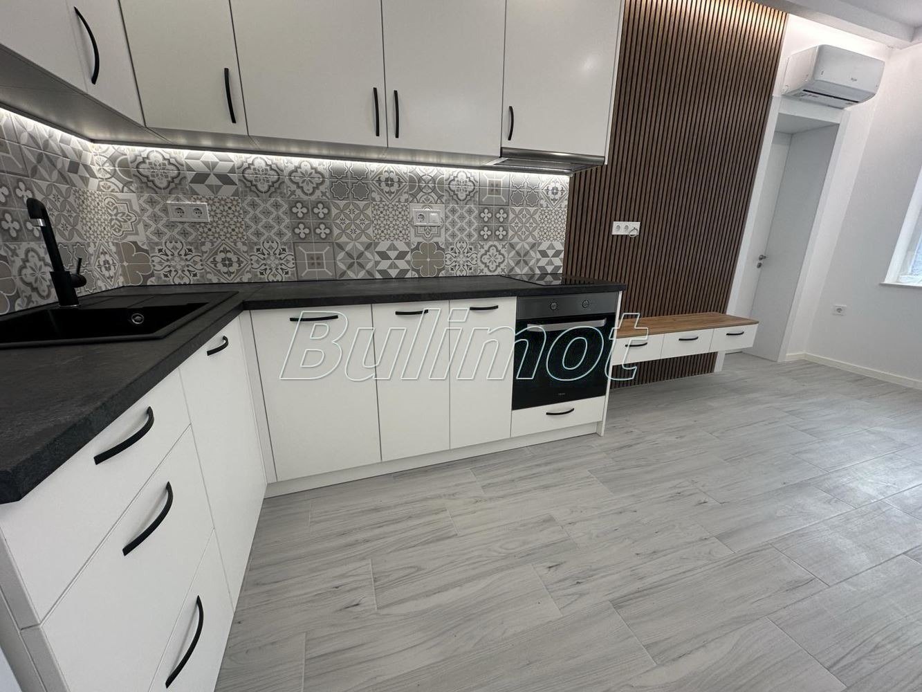 Продава 3-СТАЕН, гр. Варна, Бриз, снимка 3 - Апартаменти - 56355564
