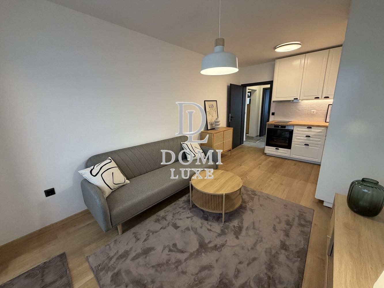 Продава 4-СТАЕН, гр. София, Мусагеница