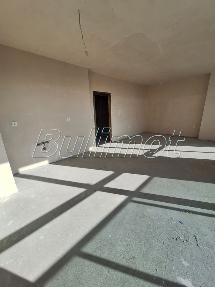 Продава 3-СТАЕН, гр. Варна, Цветен квартал, снимка 3 - Апартаменти - 52410721