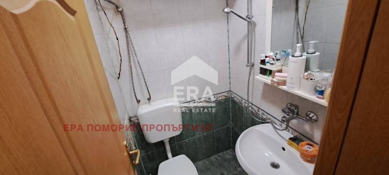 Продава 3-СТАЕН, гр. Поморие, област Бургас, снимка 10 - Апартаменти - 52535428