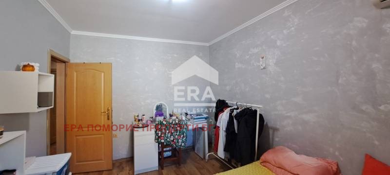 Продава 3-СТАЕН, гр. Поморие, област Бургас, снимка 4 - Апартаменти - 52535428