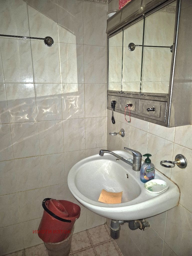 Продава 3-СТАЕН, гр. Перник, Изток, снимка 15 - Апартаменти - 53274043