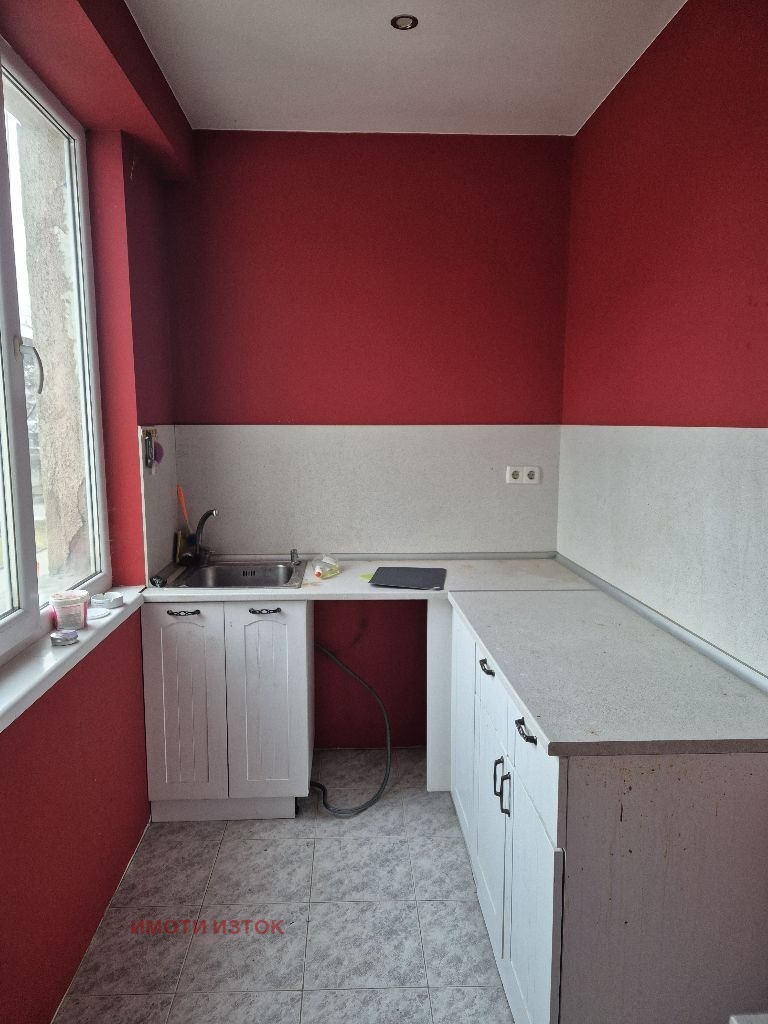 Продава 3-СТАЕН, гр. Перник, Изток, снимка 7 - Апартаменти - 53274043