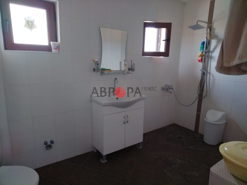 Na prodej  Dům oblast Burgas , Bata , 155 m2 | 89419175 - obraz [13]