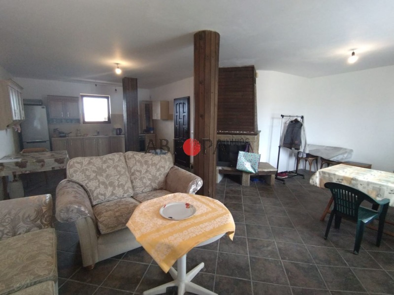Na prodej  Dům oblast Burgas , Bata , 155 m2 | 89419175 - obraz [3]