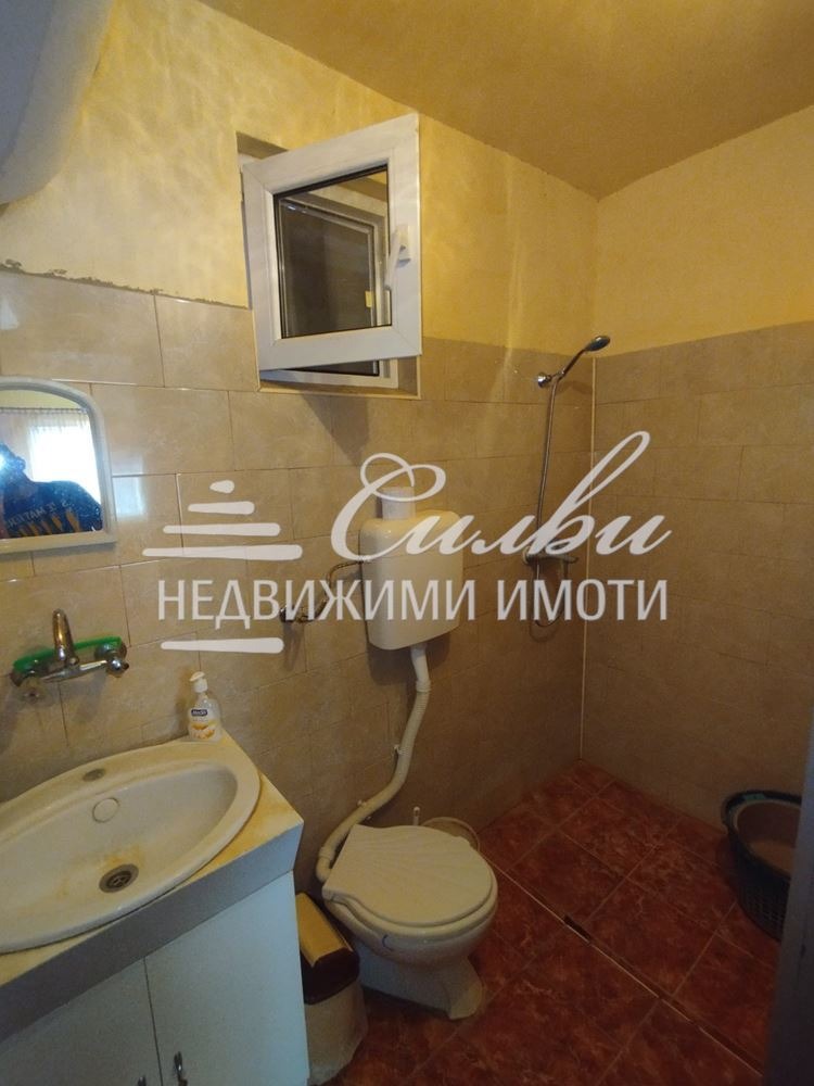 Продава  Къща област Шумен , с. Хан Крум , 86 кв.м | 74227636 - изображение [12]
